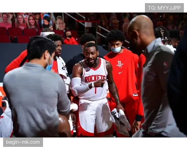 沃尔飞身暴扣点燃丰田中心 火箭惊险胜出迎主场连胜