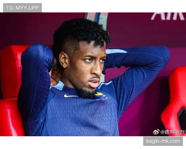 戴维斯国家队表现稳健，助球队斩获国际赛场关键胜利