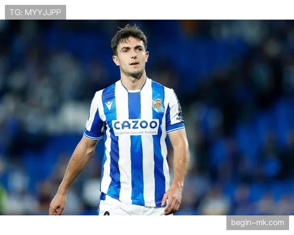 祖布门迪与布斯克茨:经典后腰模板与现代演绎对比