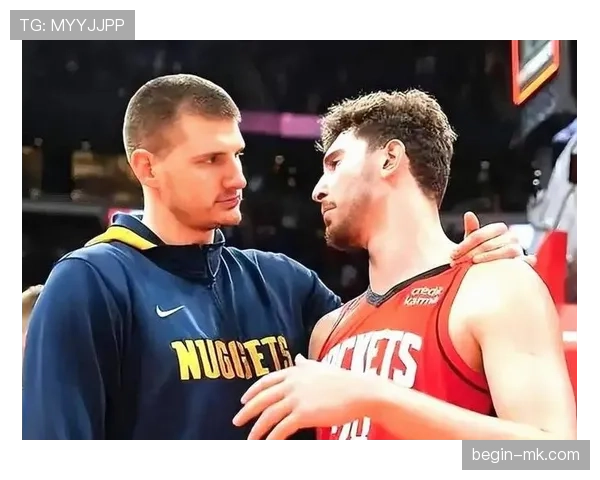 穆雷挡拆为约基奇制造机会，对比上季效率明显提升