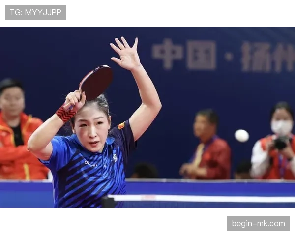 刘诗雯买菜像邻家女孩，肩上那只名牌包让我当场贫穷感爆棚